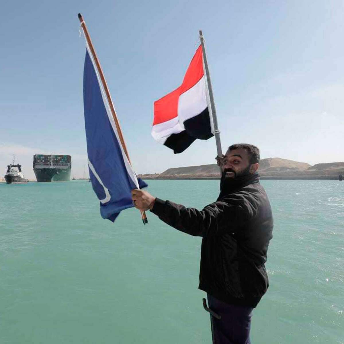 suez canal ship stuck update