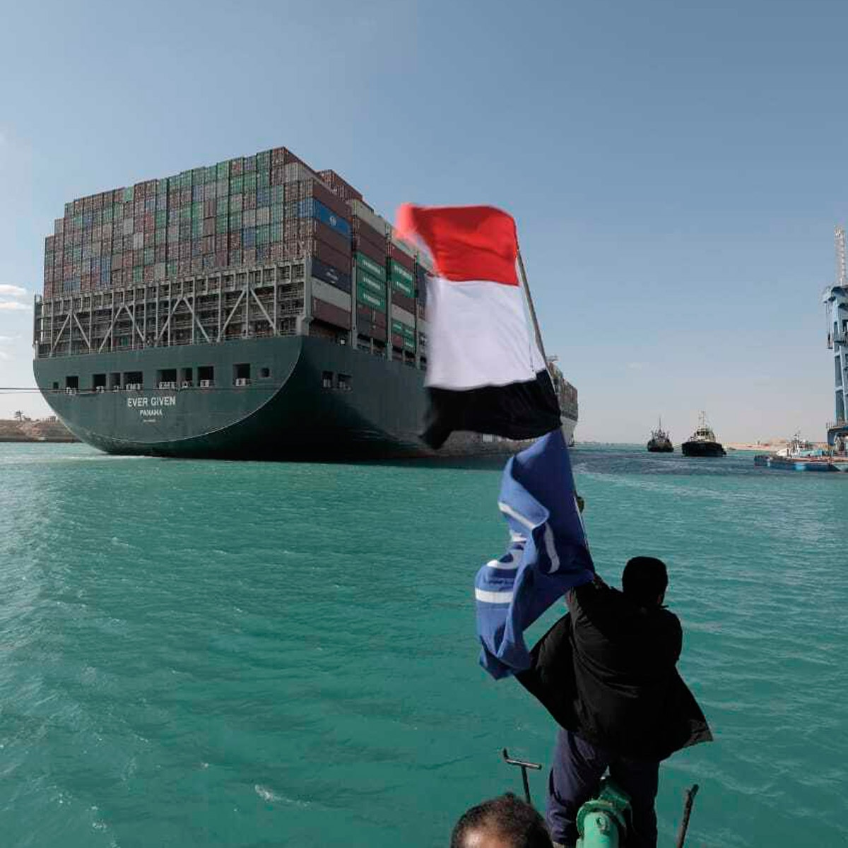 suez canal ship stuck update