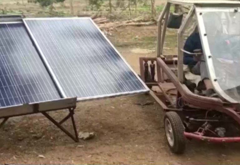 करीब 8 घंटे में बैटरी फुल चार्ज 