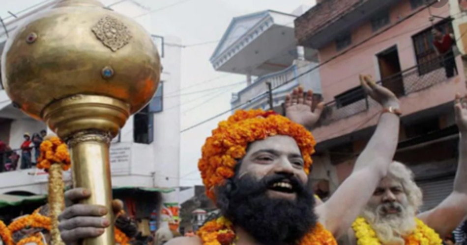 स्नान के बाद साधू-संत लौट जाते हैं