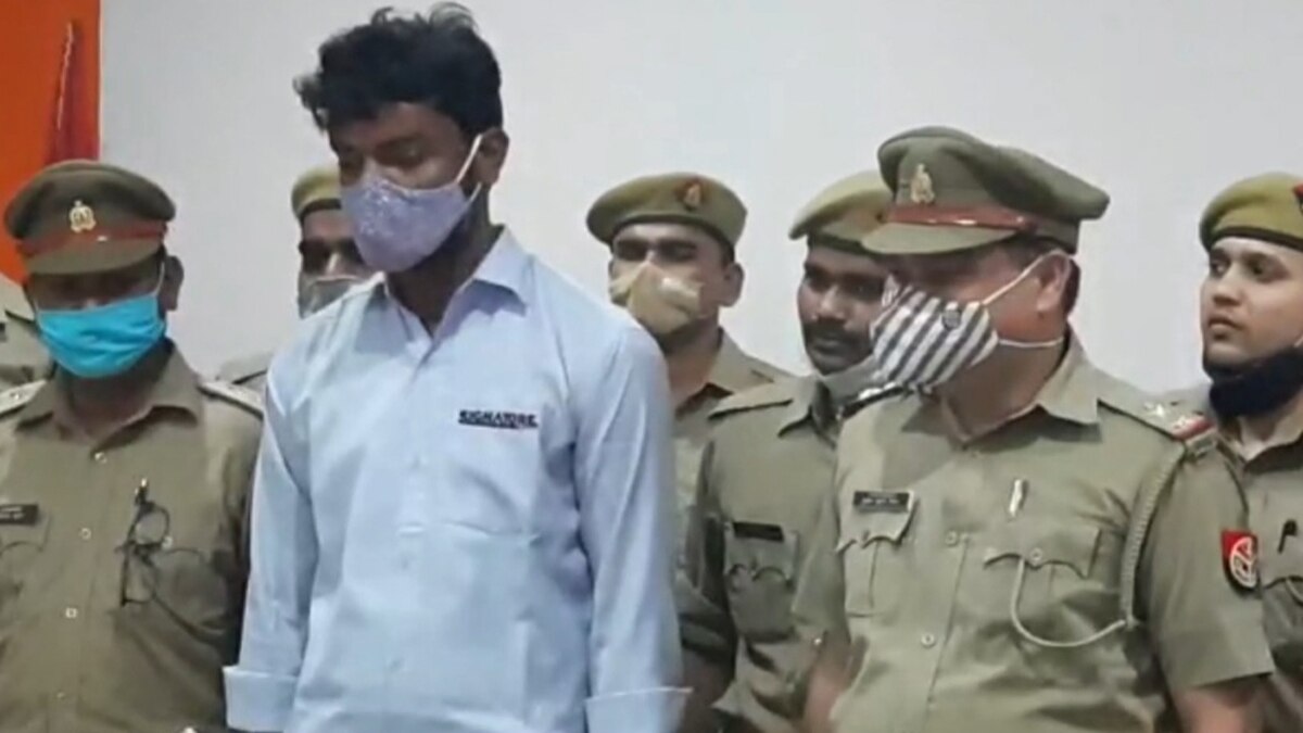 नौकरी के नाम पर बेरोजगार युवकों को गुमराह कर पैसे ऐंठता था आरोपी.