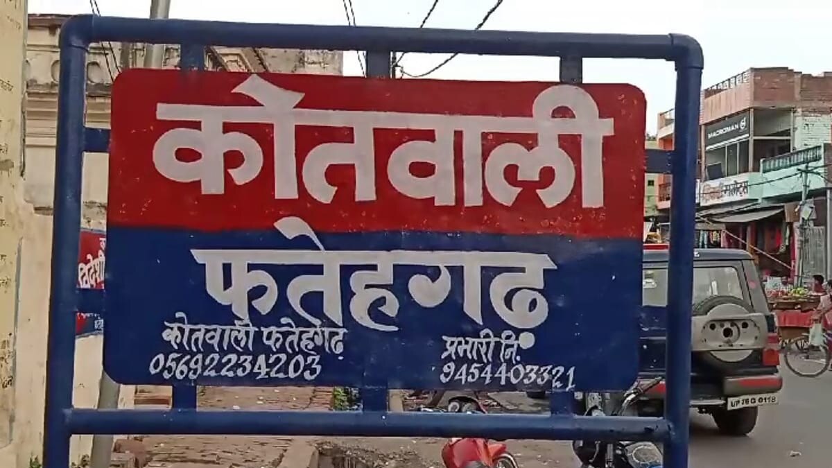 विवाद होने पर पति ने पत्नी पर चक्की के पत्थर से वार कर उसकी हत्या कर दी.