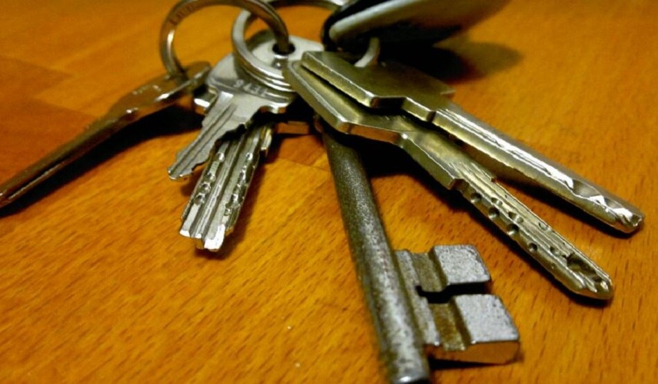 बदलनी पड़ी जेल की 600 चाबियां