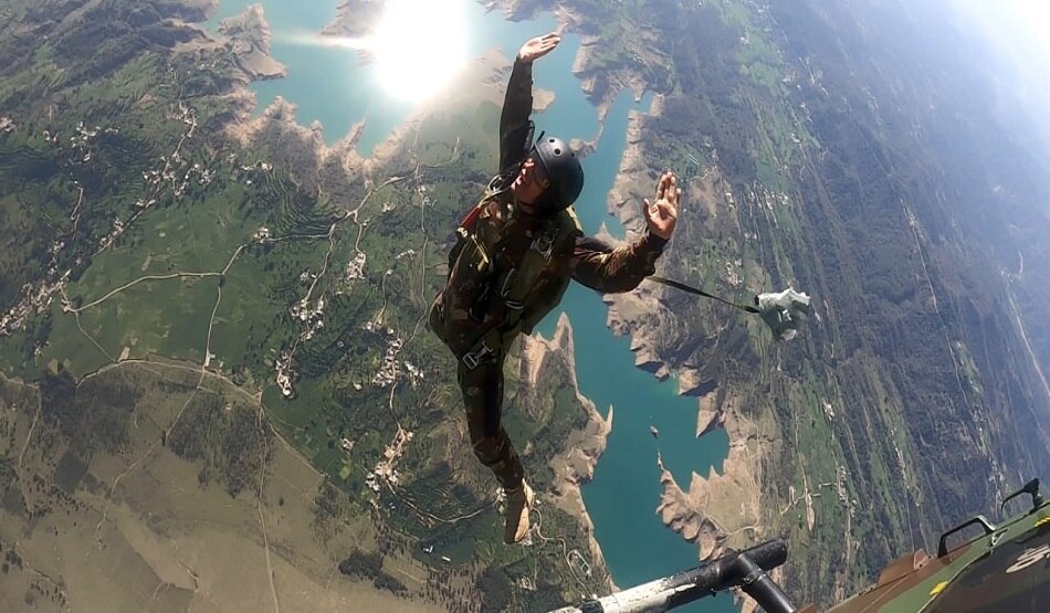 दूसरे देश को ट्रेनिंग देगी स्पेशल फोर्सेज