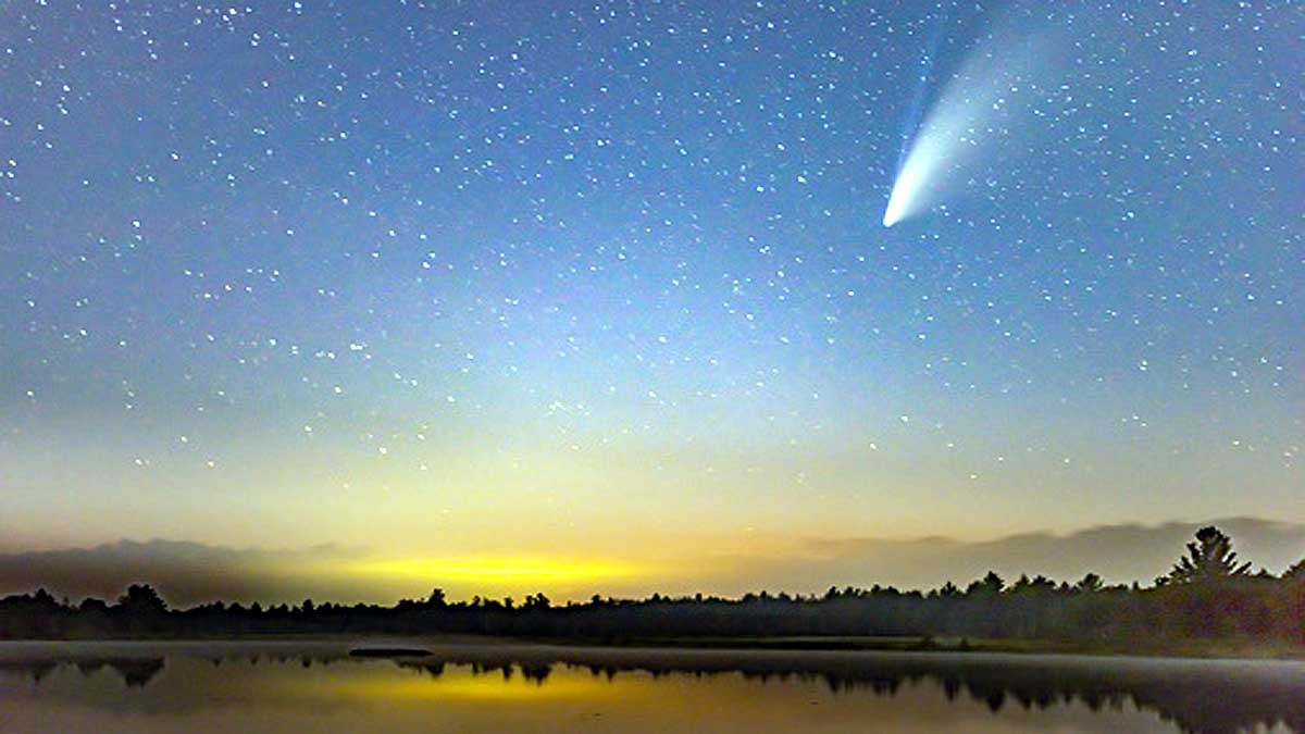 Fireball Meteor in UK-France sonic boom