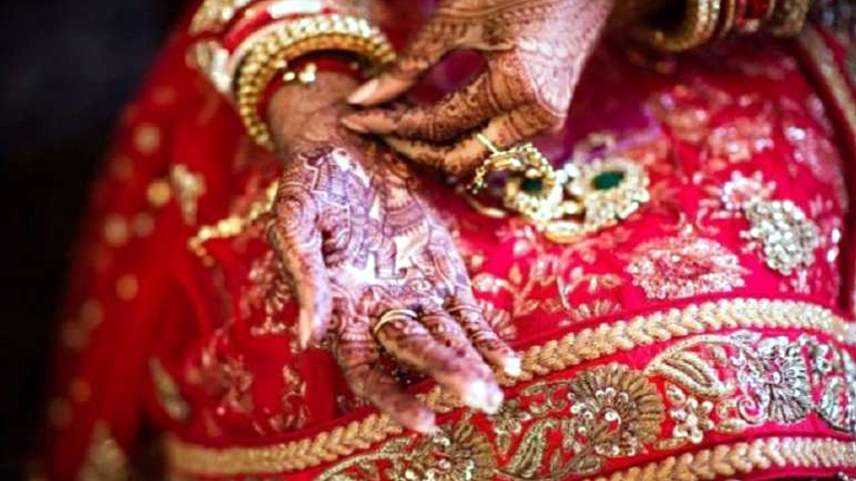  जालंधर: लेडी टीचर ने 13 साल के स्टूडेंट से जबरन रचाई शादी, घर में 6 दिन रोके रखा 