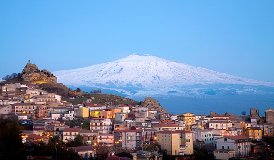 महज 83 रुपये में घर