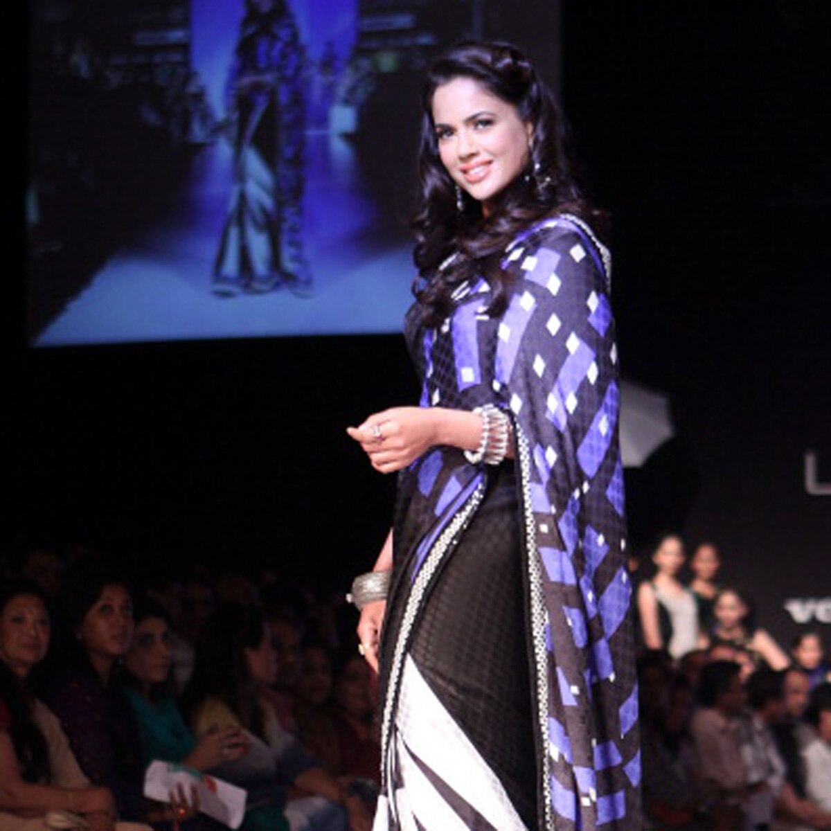 समीरा रेड्डी