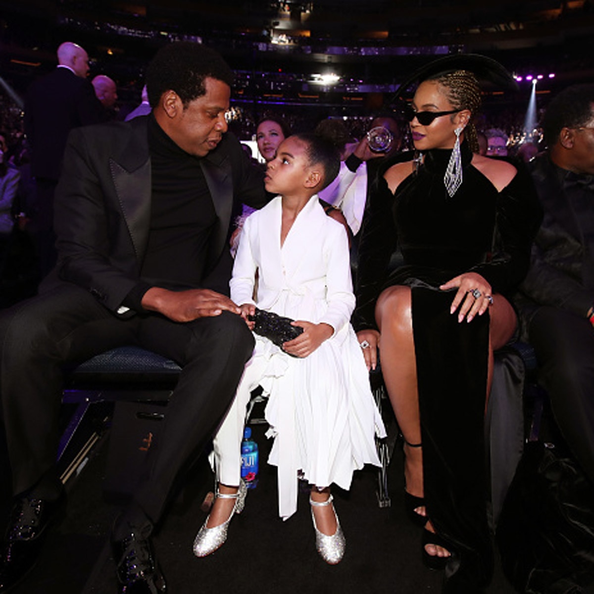 बेयॉन्से बेटी ब्लू आईवी कार्टर और पति Jay-Z के साथ 