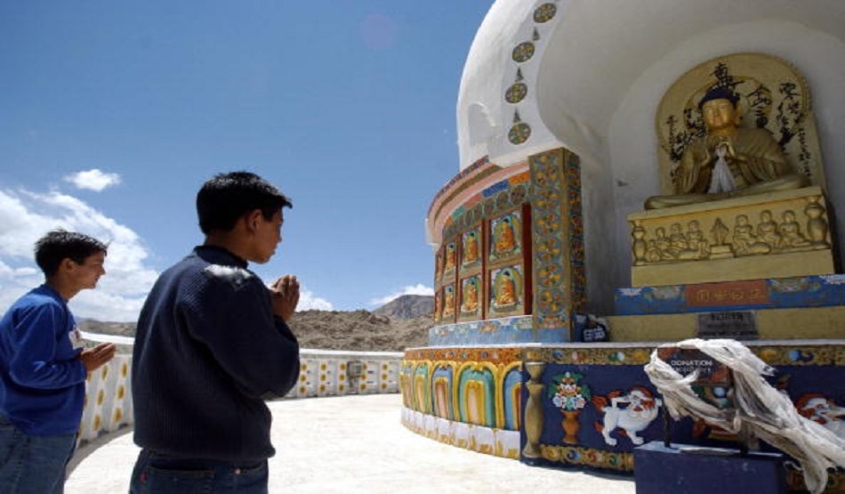 साष्टांग दंडवत