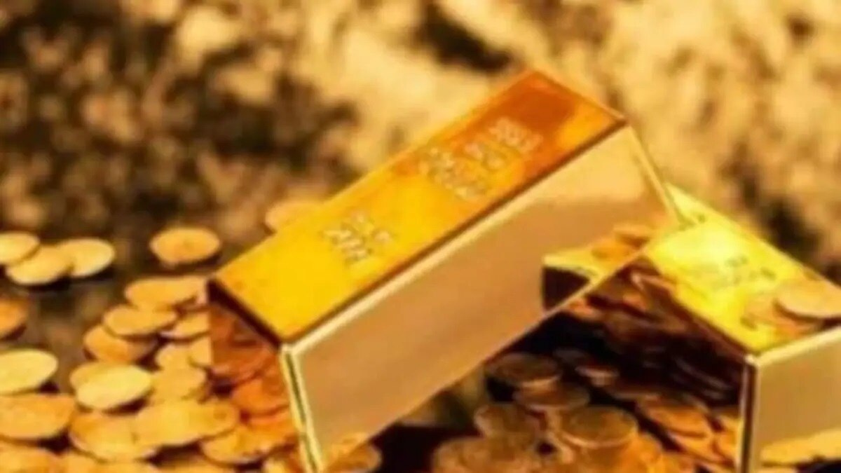 फेसबुक वाली दोस्त से खरीदा 10 लाख का नकली सोना