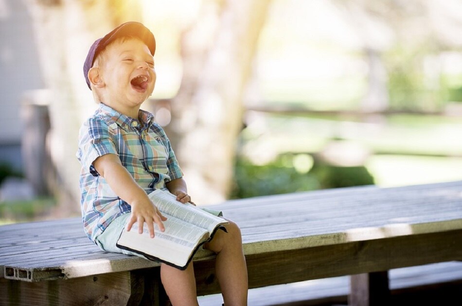 जन्म से ही समान अधिकार