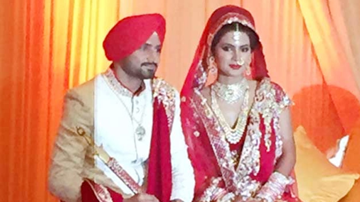 harbhajan singh wife geeta basra pregnant