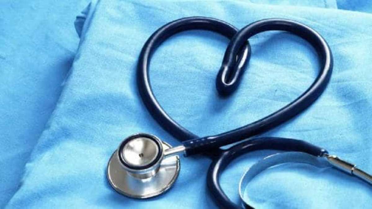 हेल्थ इंश्योरेंस प्लान ले सकते हैं 