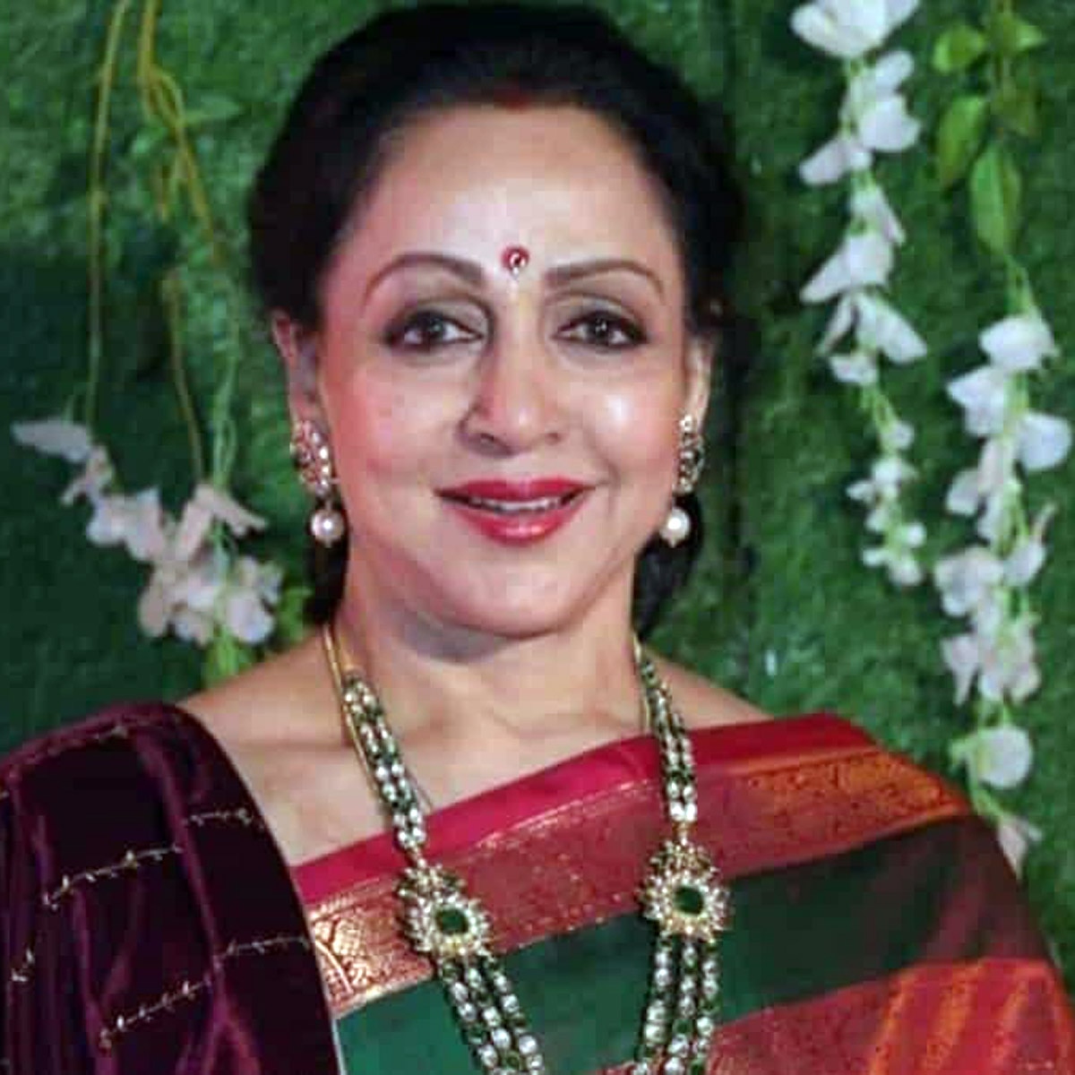 हेमा मालिनी 