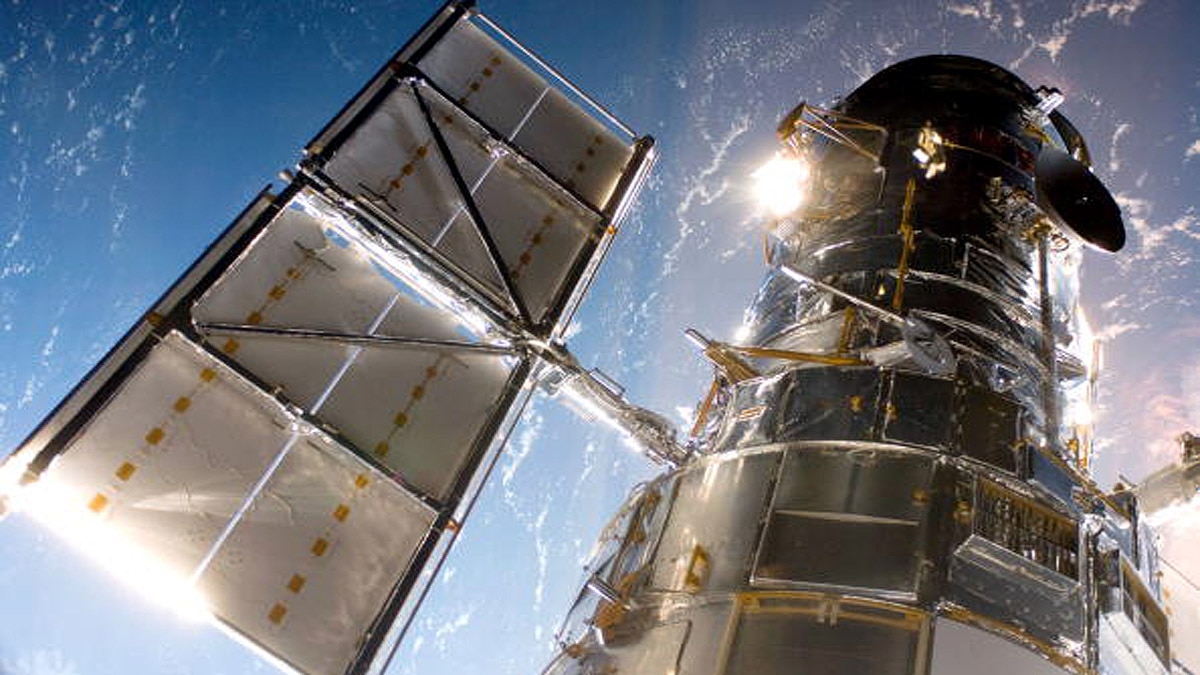 Hubble Telescope Enters in Safe Mode