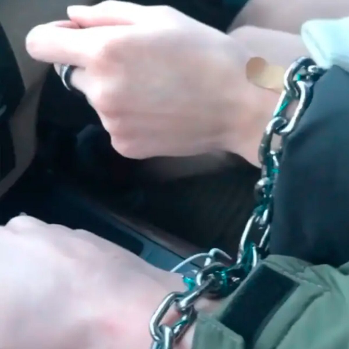 एलेक्जेंडर और विक्टोरिया