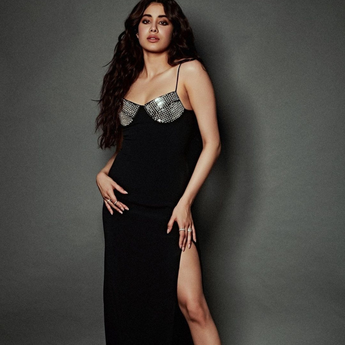 जाह्नवी कपूर 