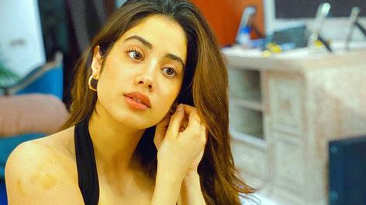 जाह्नवी कपूर 