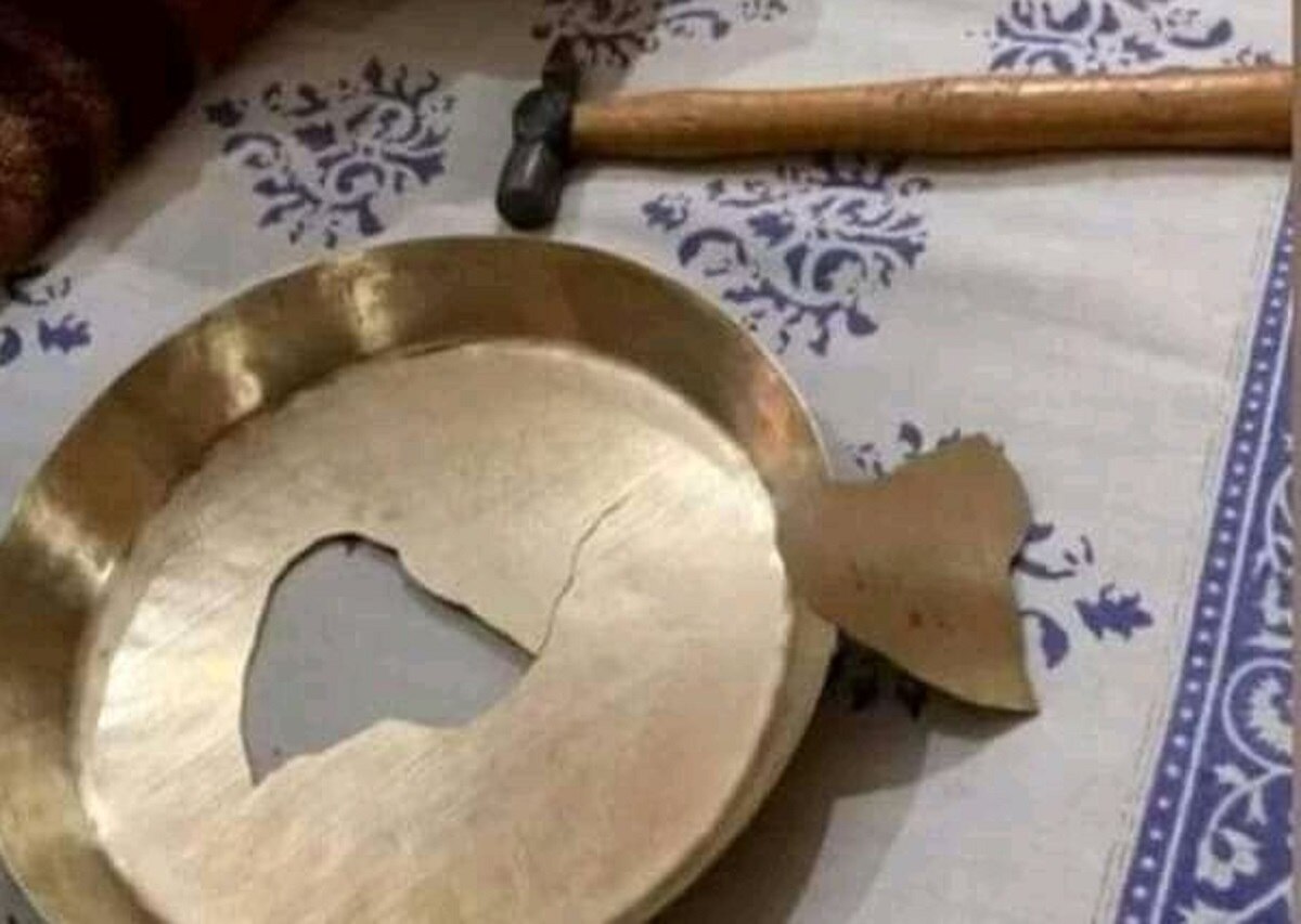 ट्विटर पर खूब बज रहे हैं कटोरी और थाल