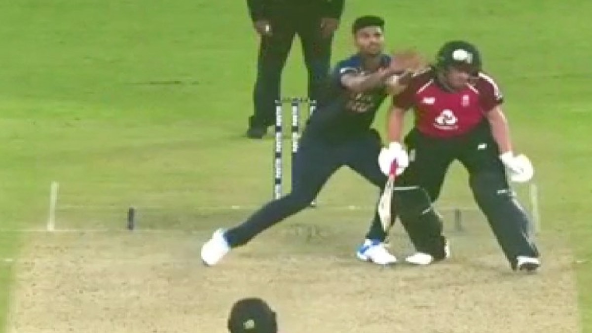 washington sundar and jonny bairstow engage in heated exchange