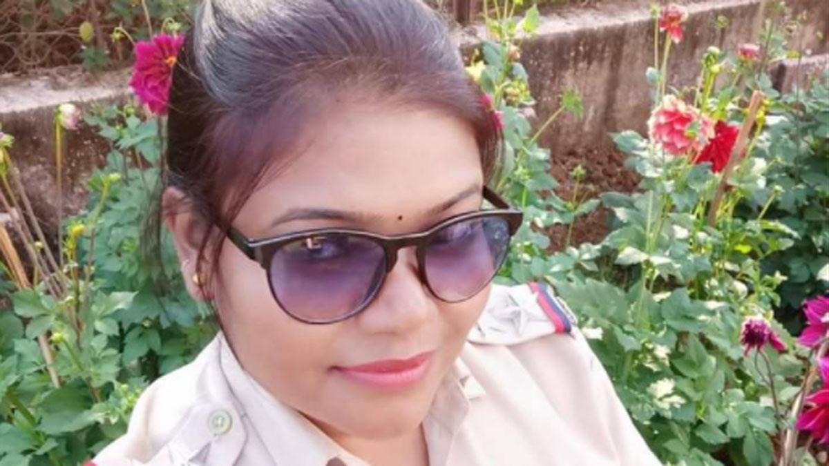 महिला पुलिस अधिकारी अमानवीय बर्ताव करने के आरोप में निलंबित