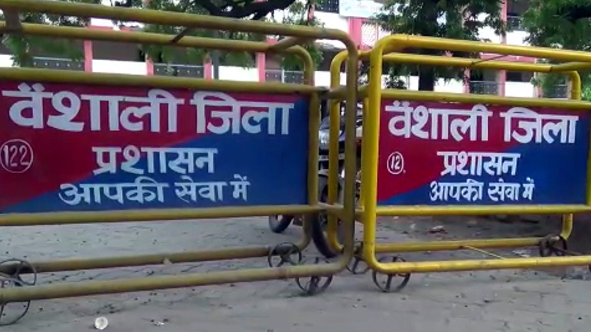  11 साल बाद पकड़ा गया सेना से र‍िटायर 'लाल वारंटी'