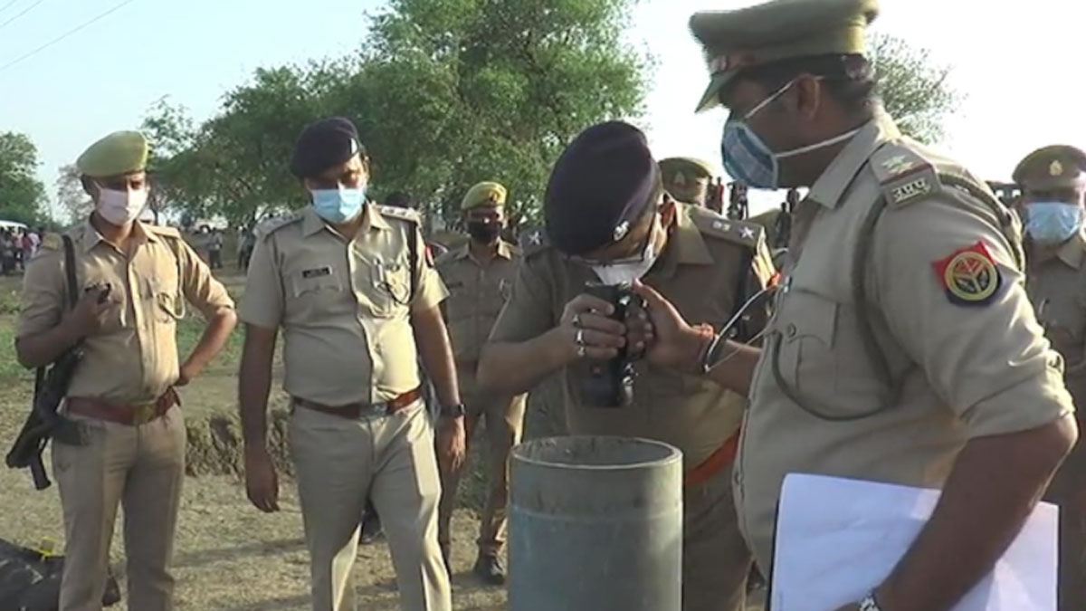 जमीन के लालच में लड़की का मर्डर 