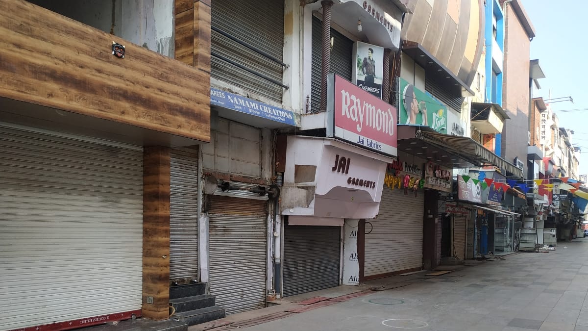 भोपाल, इंदौर और जबलपुर में टोटल लॉकडाउन.