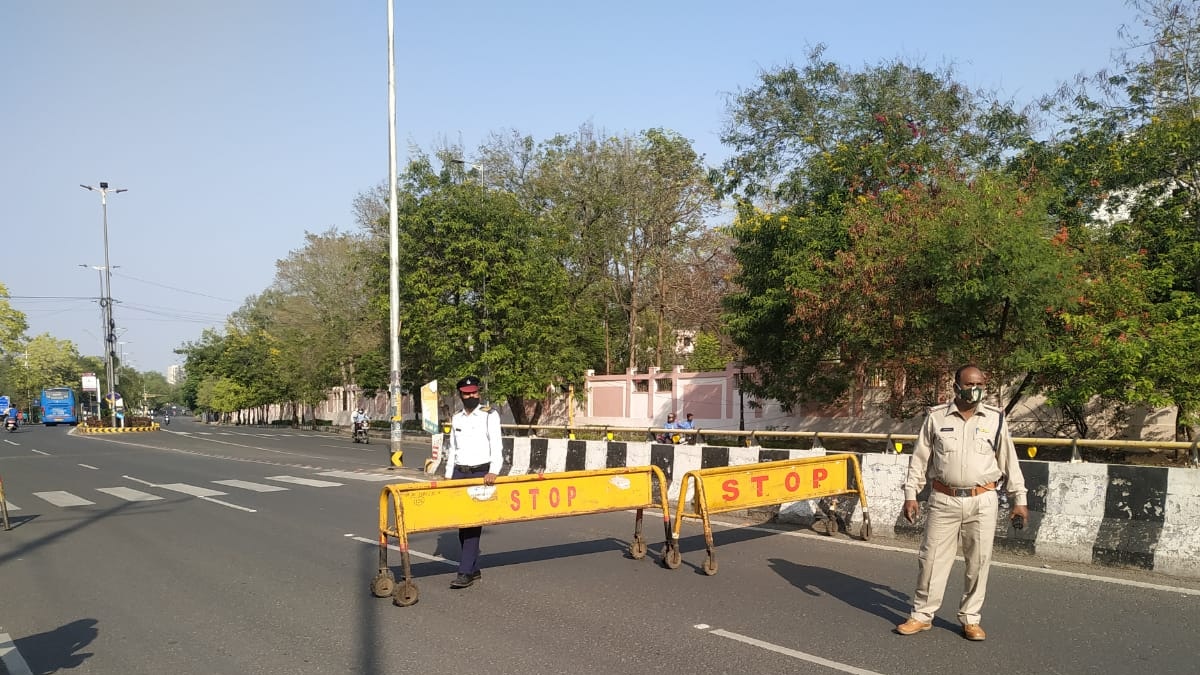  31 मार्च 2021 तक स्कूल कॉलेज और शिक्षण संस्थान बंद.