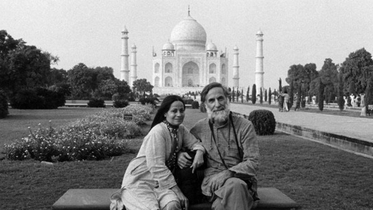 पत्नी की याद में बनाया ताजमहल
