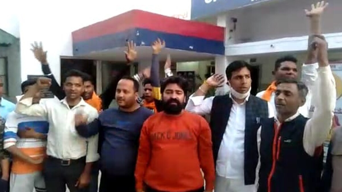 ये मामला कंकरखेड़ा थाना क्षेत्र के श्रद्धा पुरी डबल स्टोरी का है. 