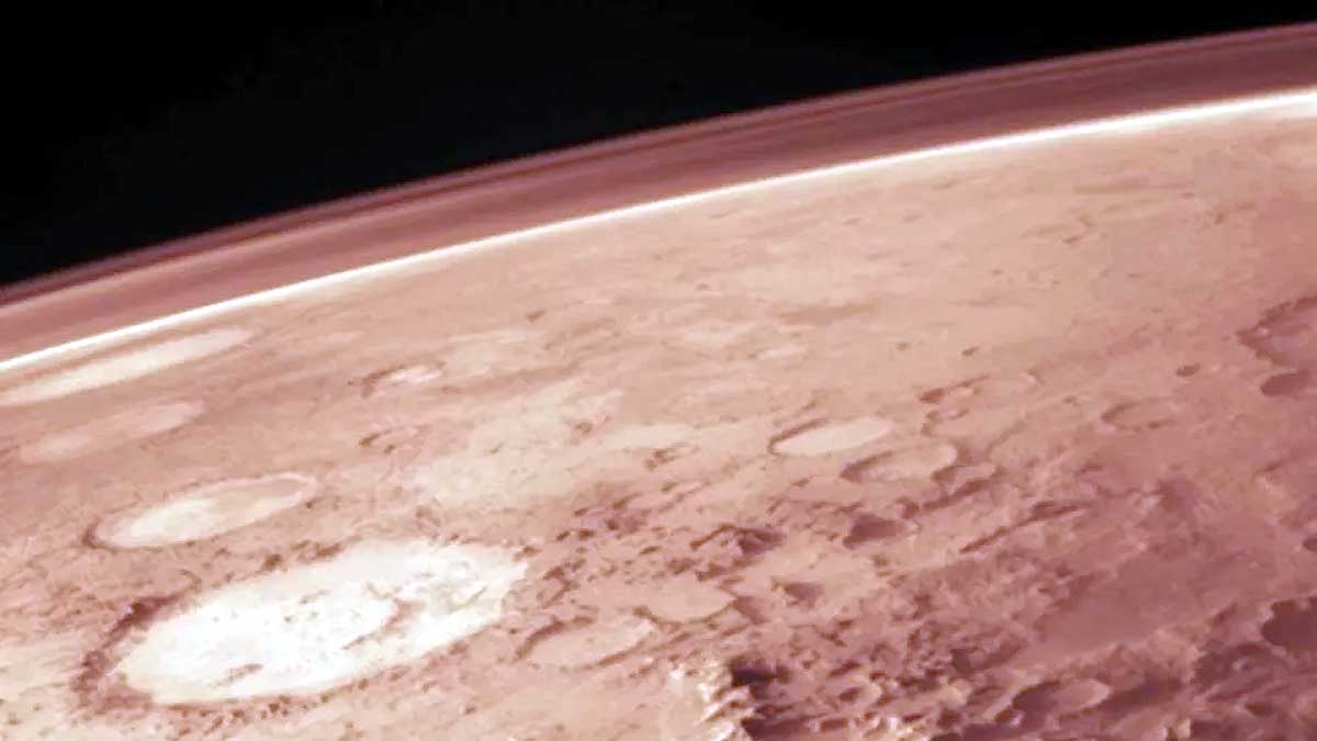 Mars Weird Long Cloud Mangalyaan 