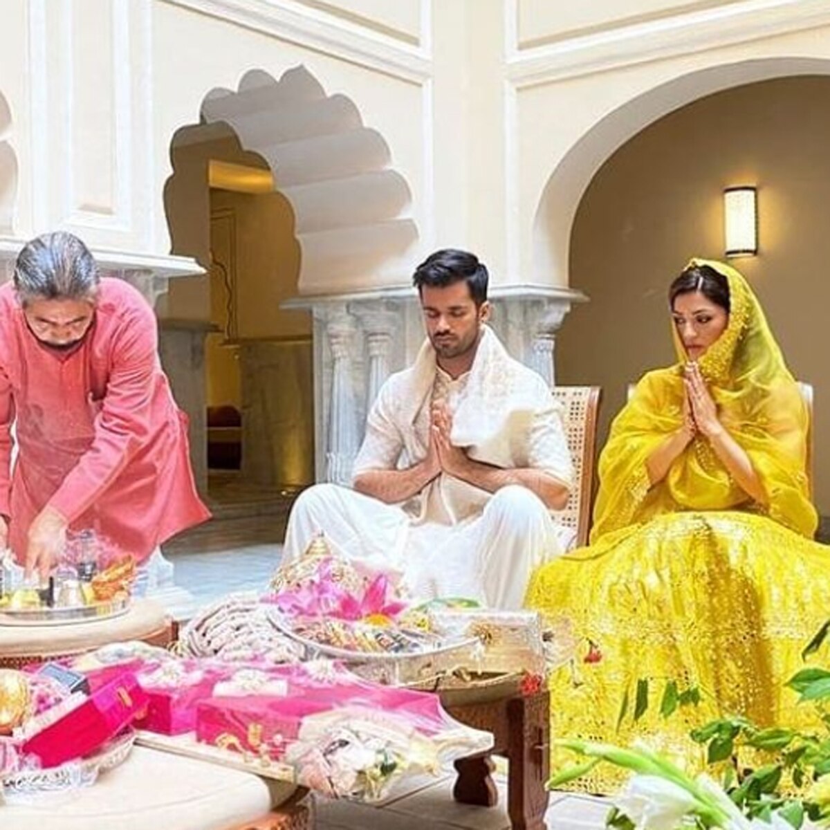 भव्य ब‍िश्नोई-मेहरीन पीरजादा 