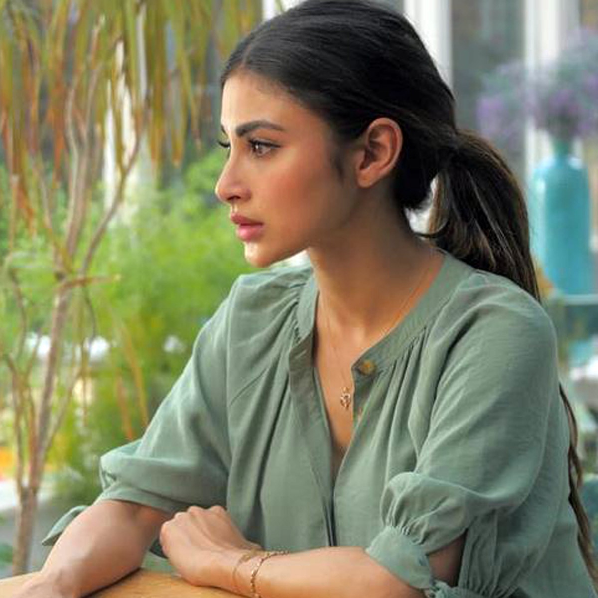 मौनी रॉय