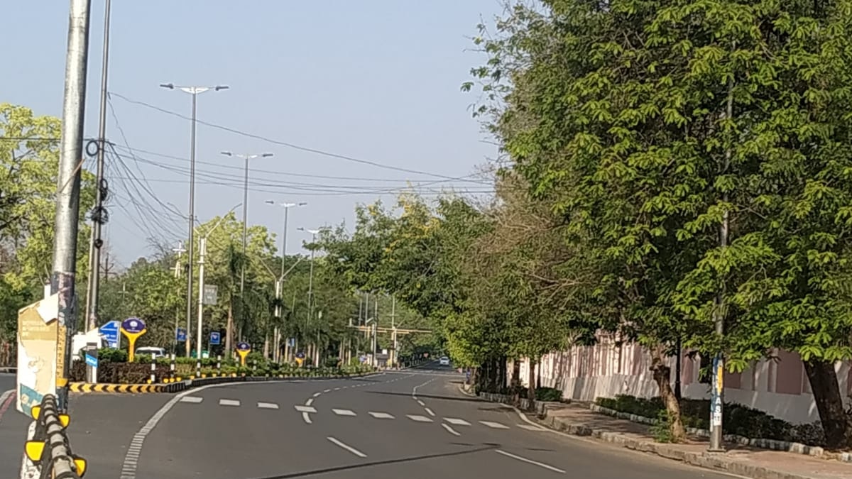 लॉकडाउन के दौरान शराब दुकानें भी बंद रहेंगी.