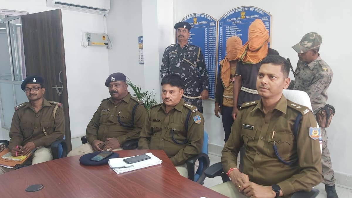 पुलिस ने पोक्सो एक्ट लगाकर नए सिरे से मामला दर्ज किया.