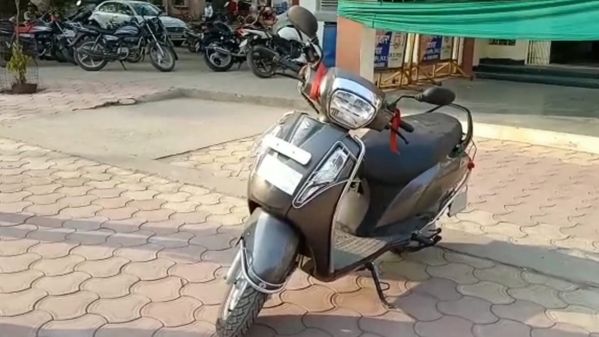 शादीशुदा प्रेम‍ी से म‍िलने प्रेम‍िका पहुंची तो सामने आ गई पत्नी, व‍िवाद के बाद पत‍ि-पत्नी ने म‍िलकर कर दी हत्या