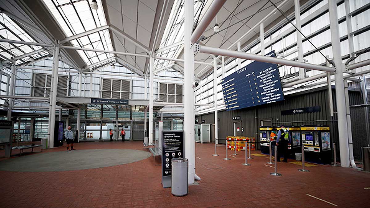 Three Earthquakes New Zealand Tsunami