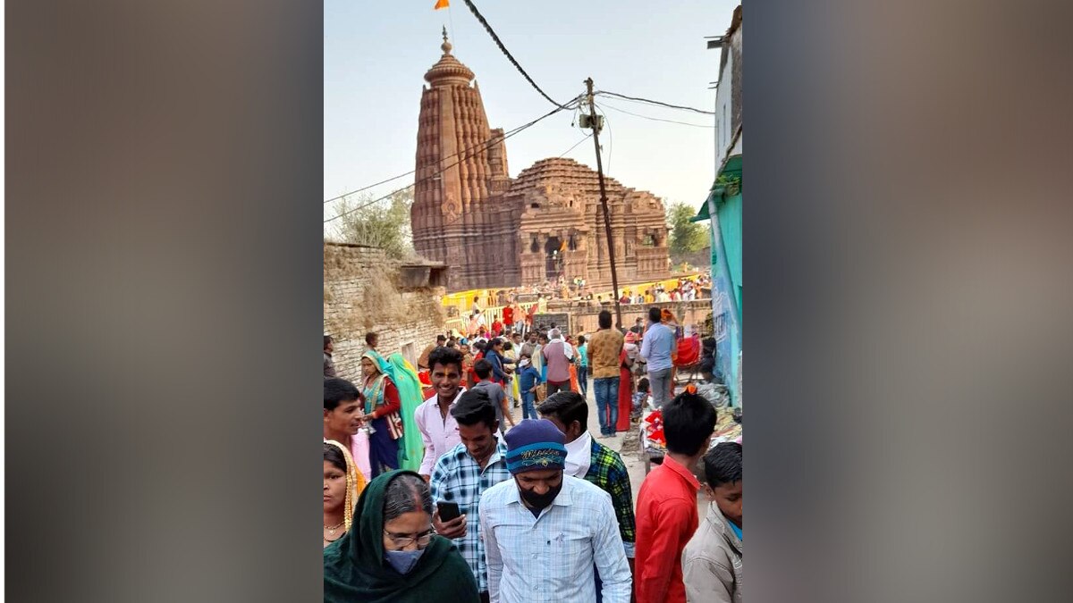 सूर्य की किरणों से होता है पहला अभिषेक, एक ही रात में क‍िया गया था व‍िशाल मंद‍िर का न‍िर्माण! 