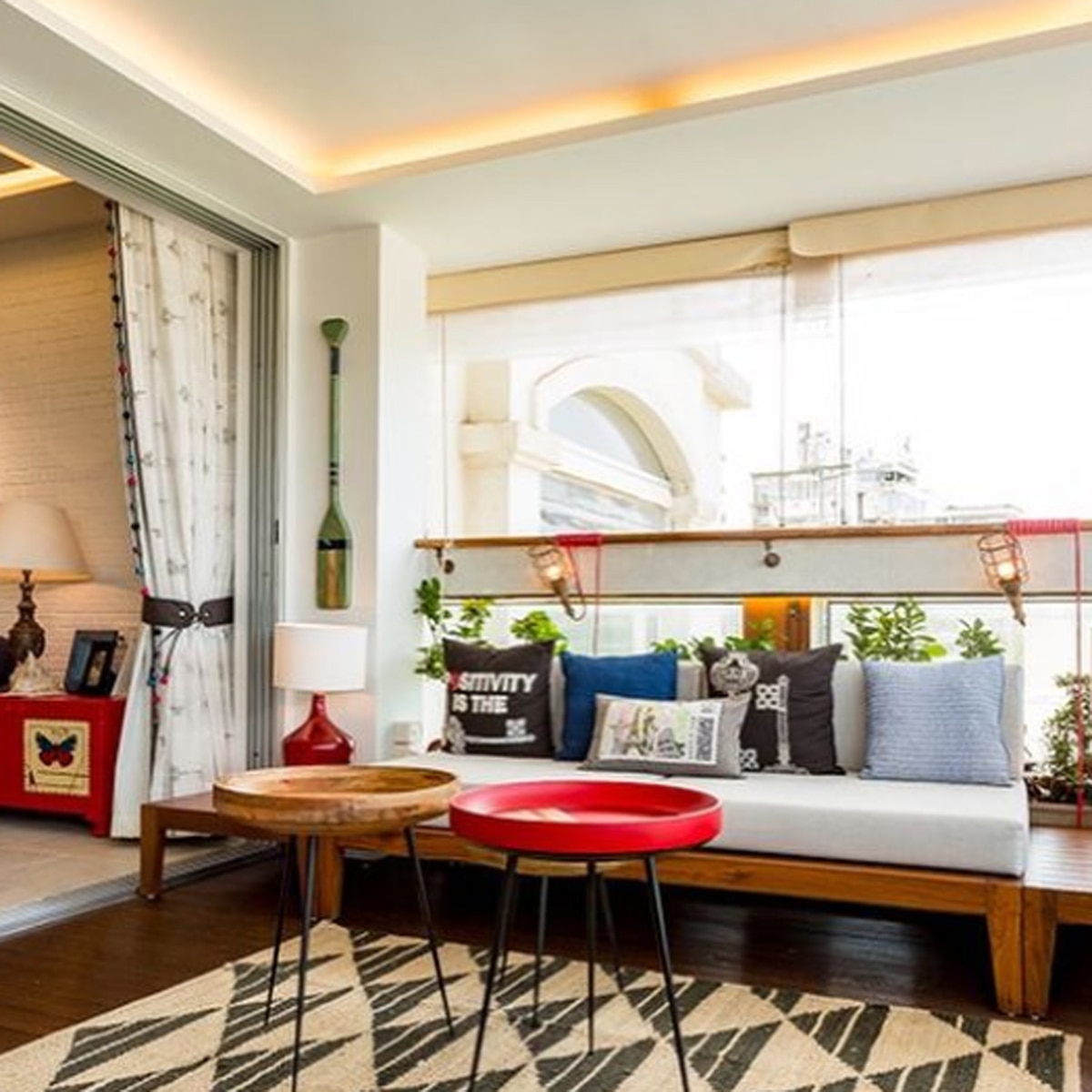 पर‍िणीति चोपड़ा के घर की इनसाइड फोटोज 