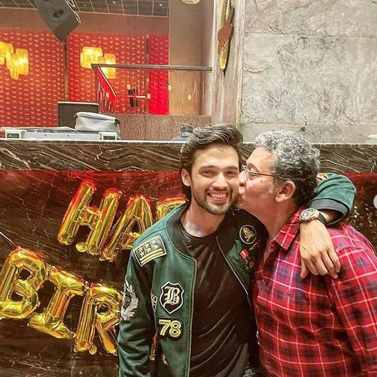 पार्थ समथान की पार्टी