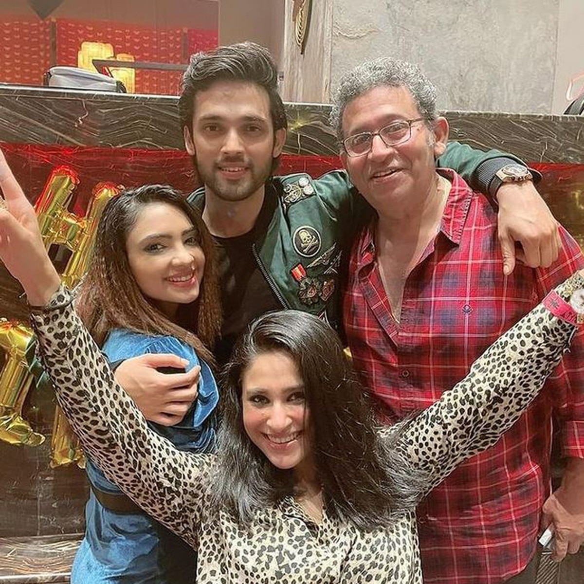 पार्थ समथान की पार्टी