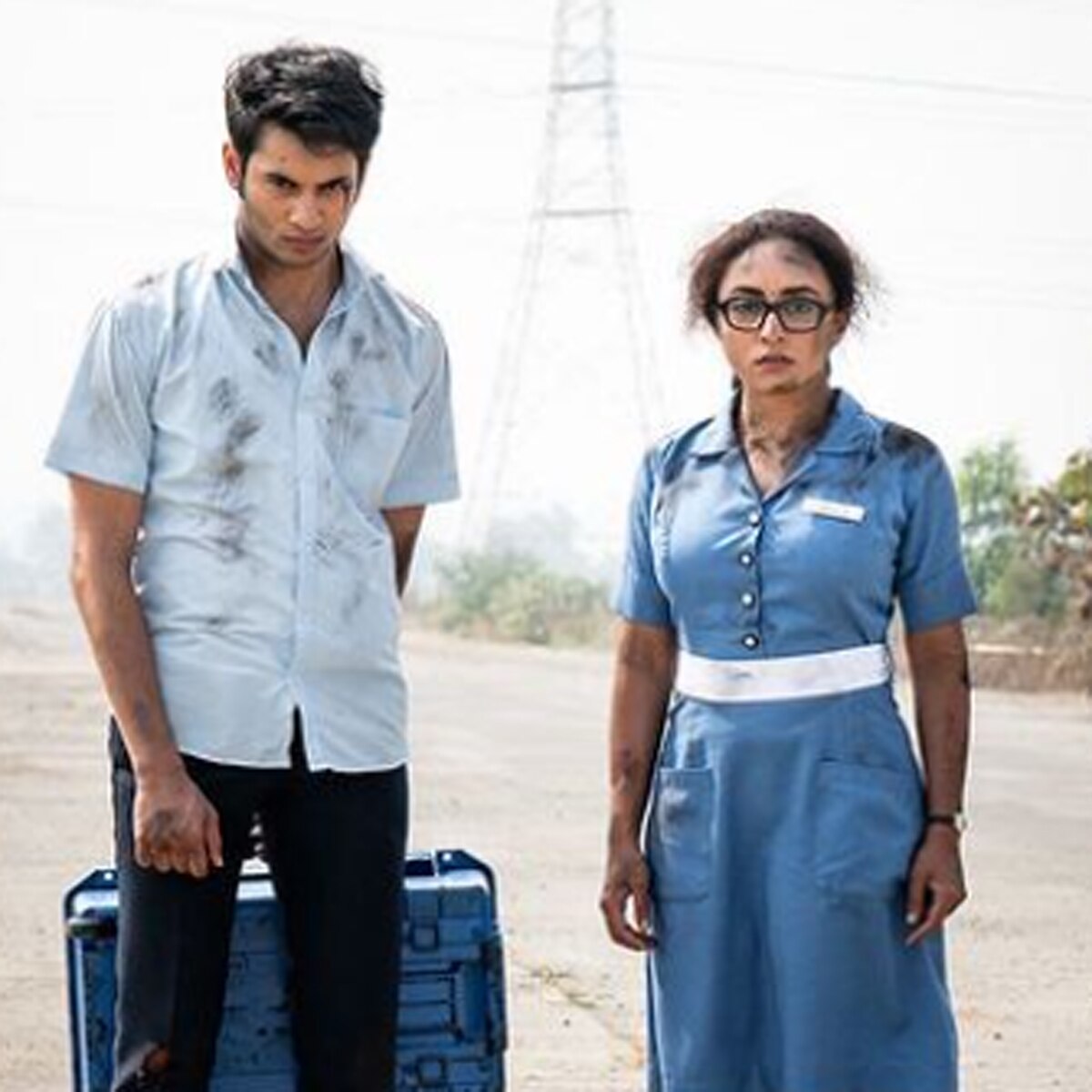 पर्ल मैनी-रोह‍ित सराफ 