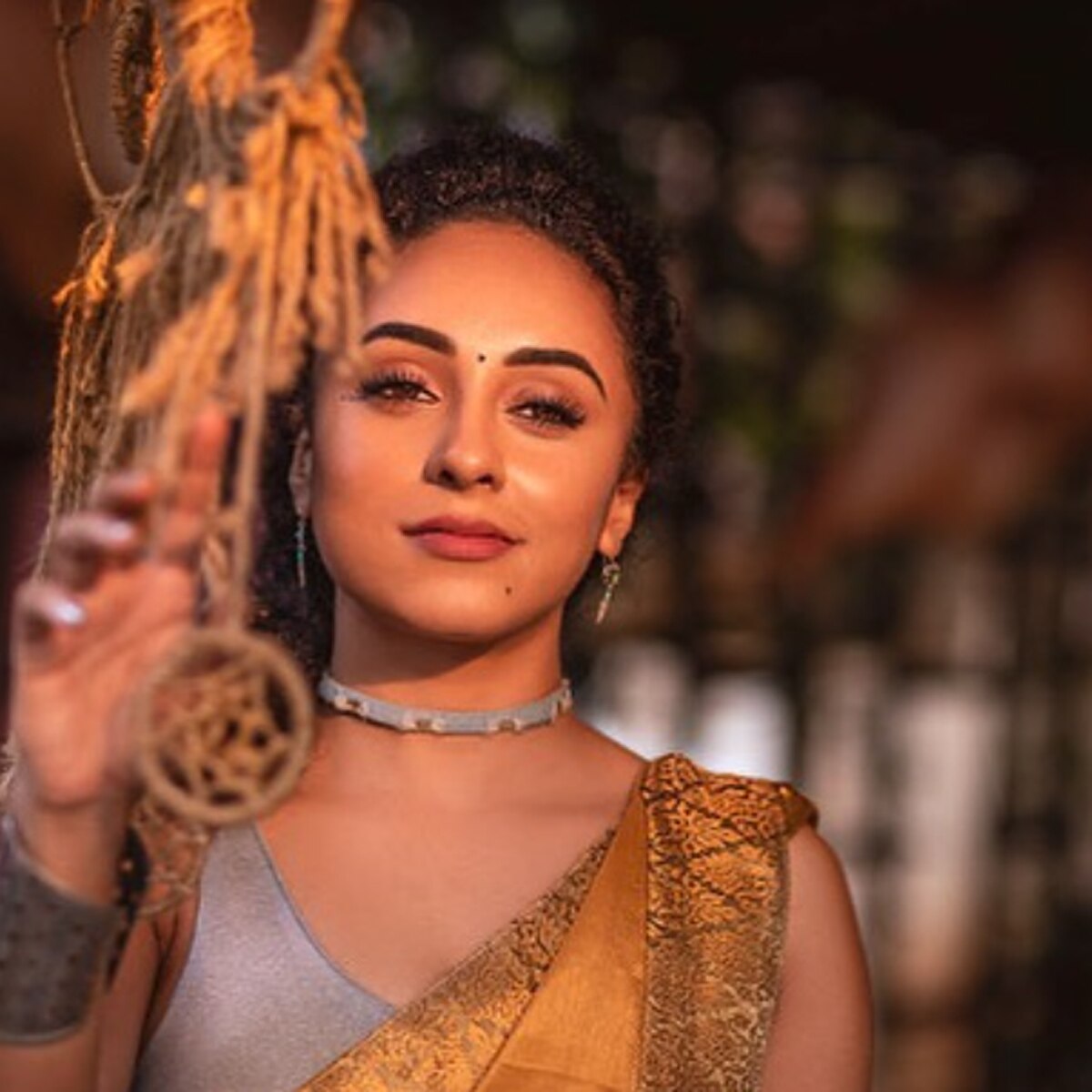 पर्ल मैनी 