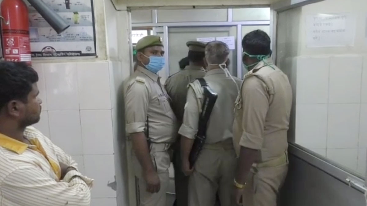 वेटर के साथ अप्राकृतिक यौनाचार की कोशिश में दारोगा गिरफ्तार (फोटो-गजेंद्र त्रिपाठी))