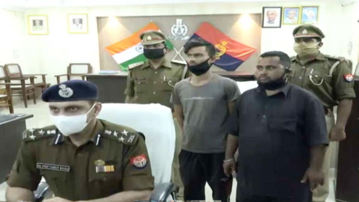 ट्रक का ड्राइवर और क्लीनर गिरफ्तार (फोटो- रंजय सिंह)