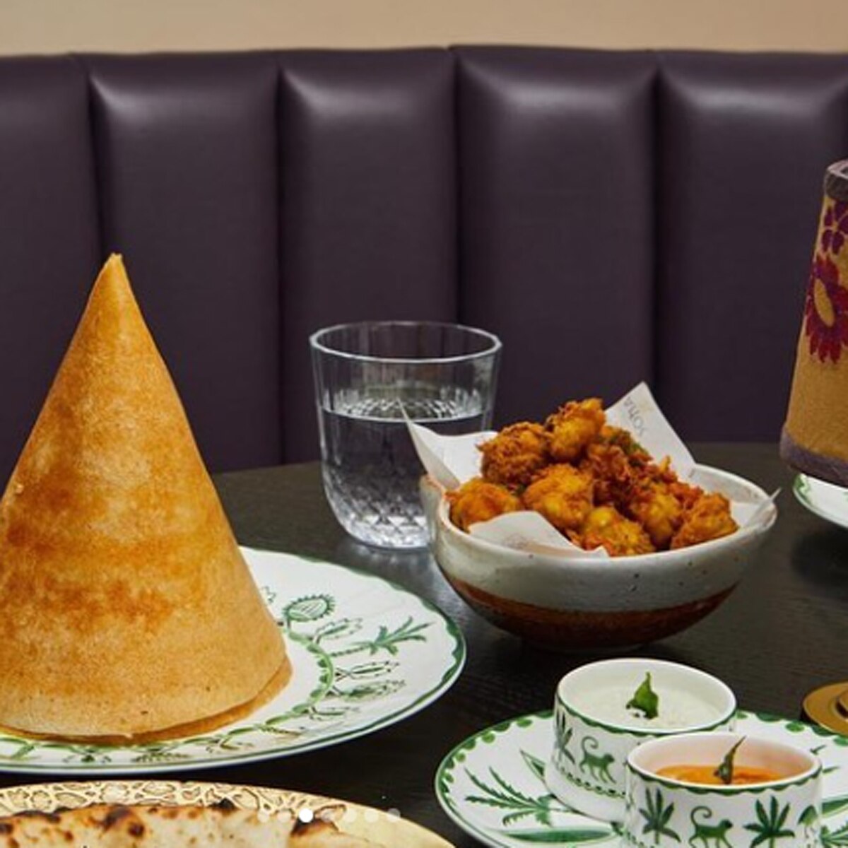 प्र‍ियंका चोपड़ा रेस्तरां का ड‍िश 