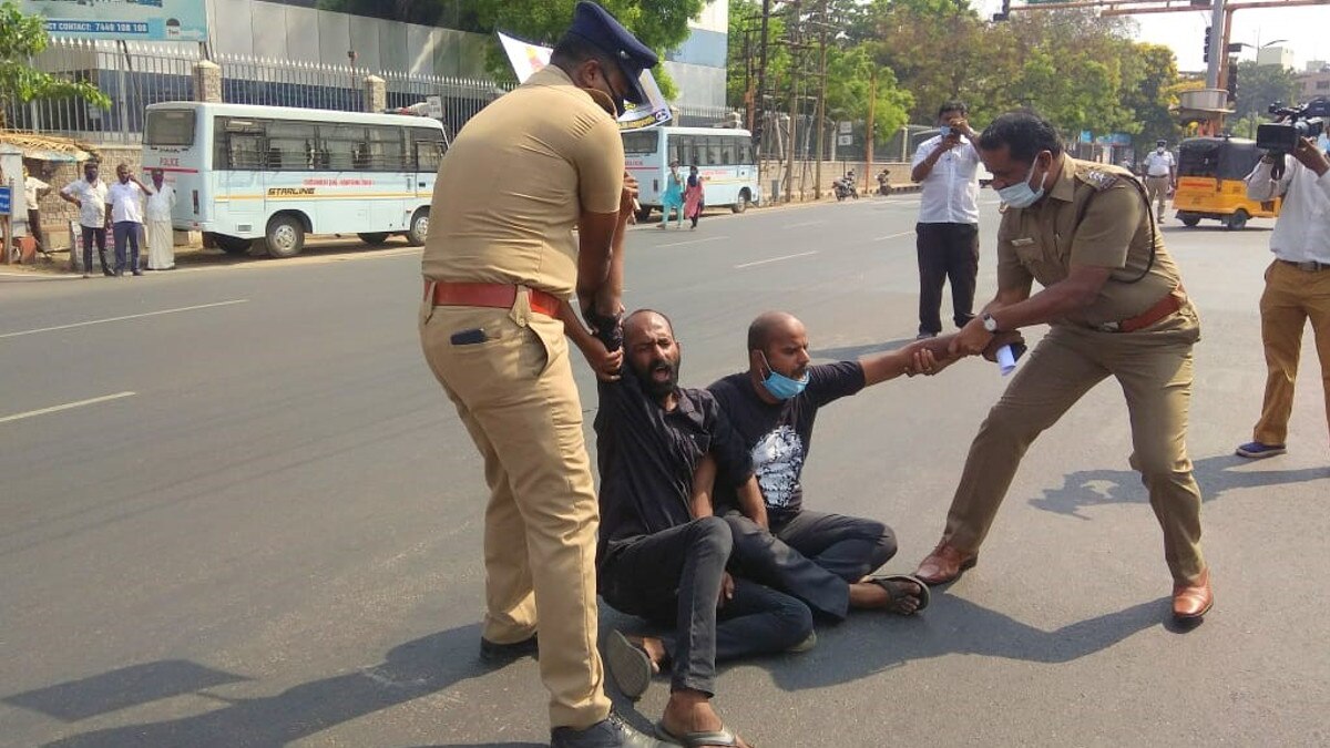 पीएम मोदी की यात्रा के खिलाफ कोयंबटूर में विरोध प्रदर्शन