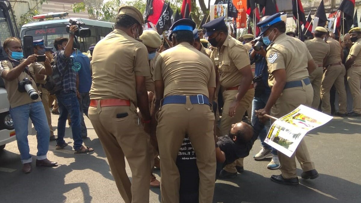 पीएम मोदी की यात्रा के खिलाफ कोयंबटूर में विरोध प्रदर्शन